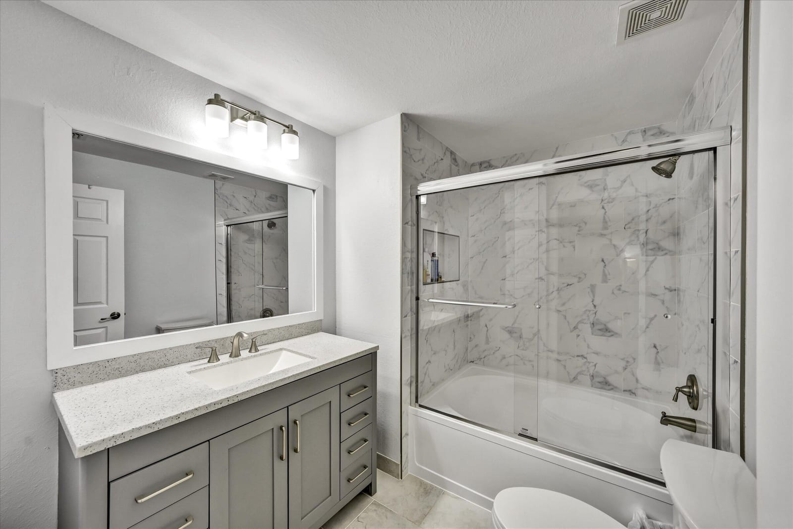 2803 Sarento Place 109, Palm Beach Gardens, FL 33410 photo 16