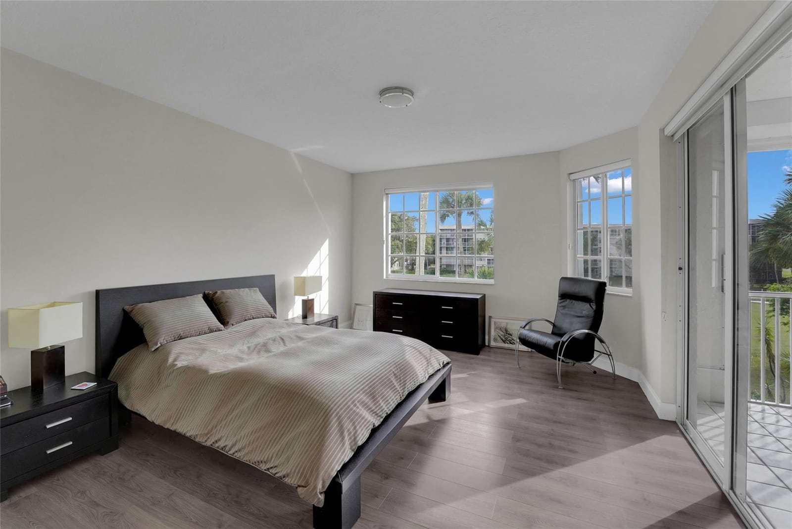4108 W Palm Aire Drive 083b — photo 10