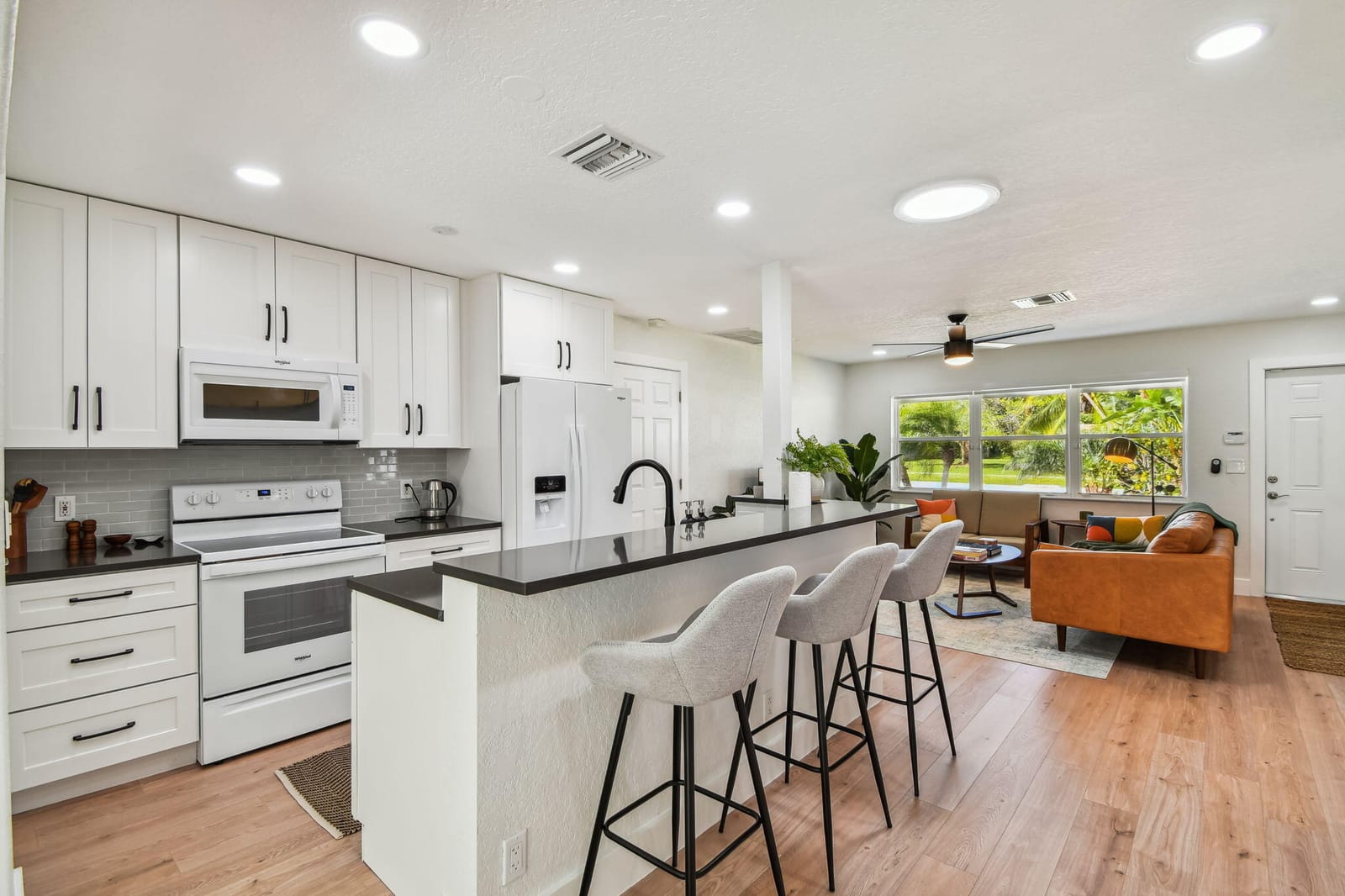 702 NE 10th Avenue, Boynton Beach, FL 33435 photo 11