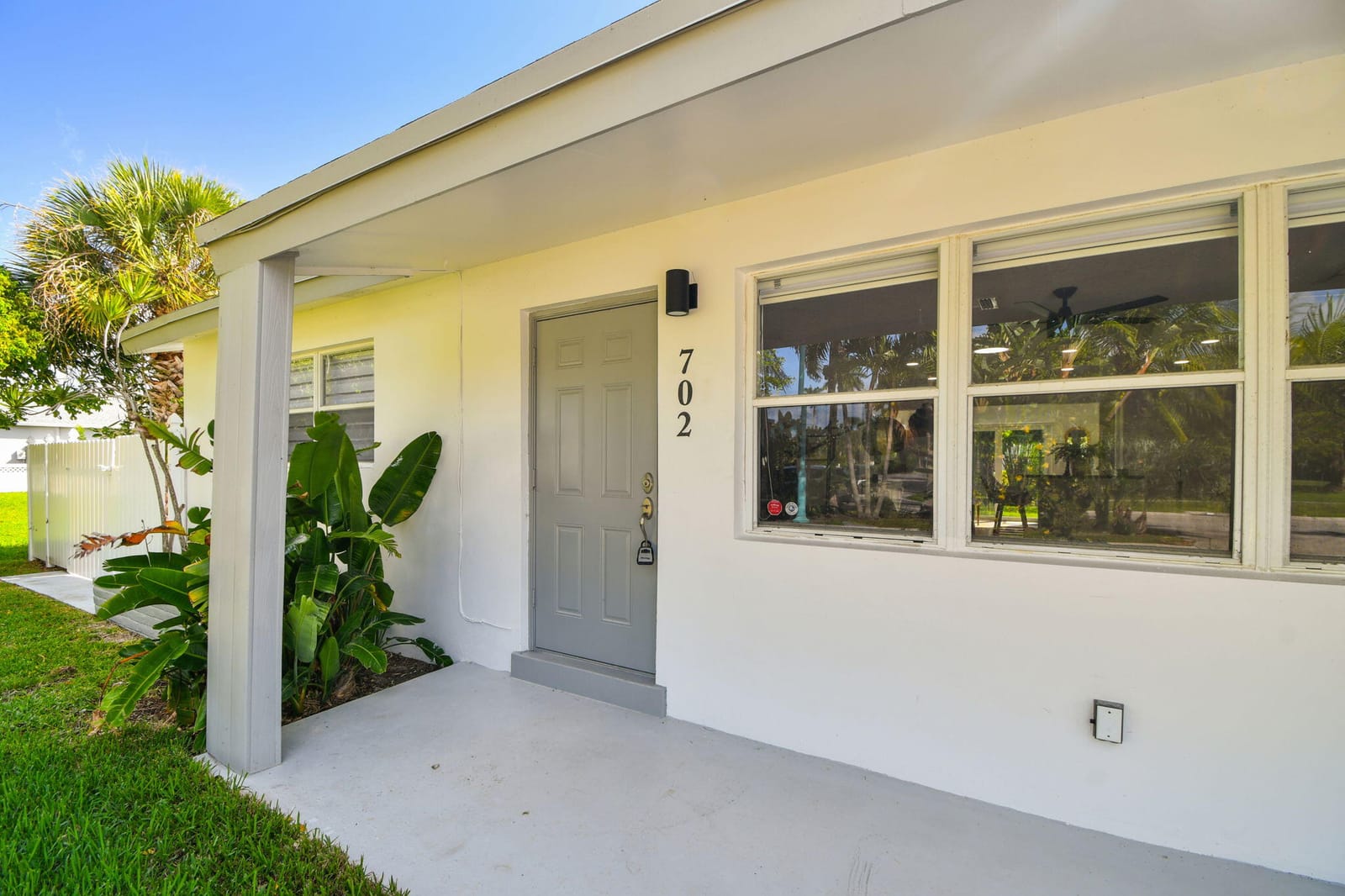 702 NE 10th Avenue, Boynton Beach, FL 33435 photo 4