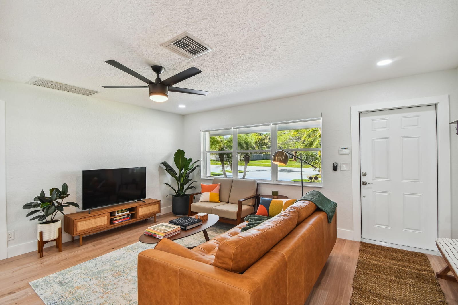 702 NE 10th Avenue, Boynton Beach, FL 33435 photo 5