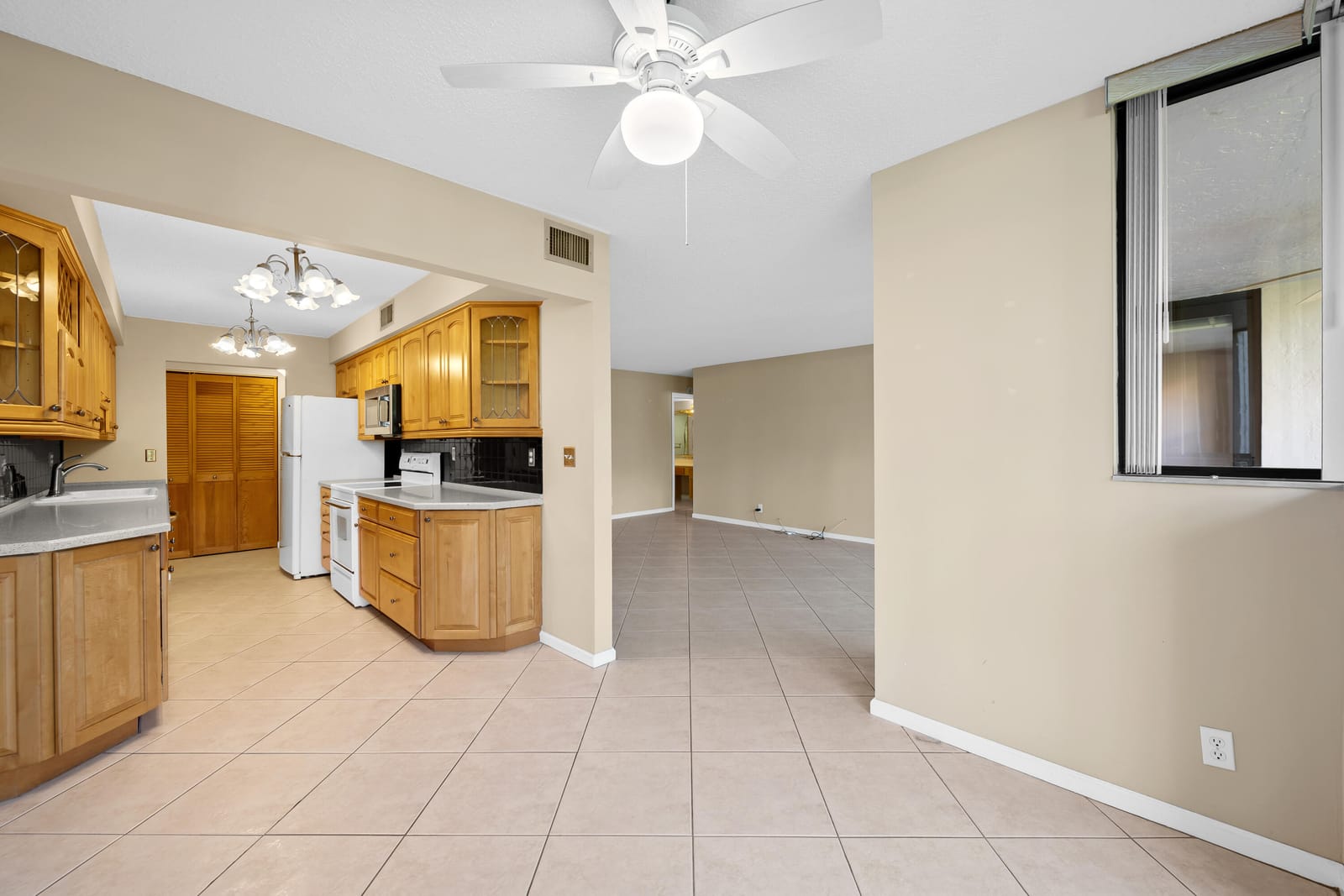 800 Jeffery Street 103, Boca Raton, FL 33487 photo 4