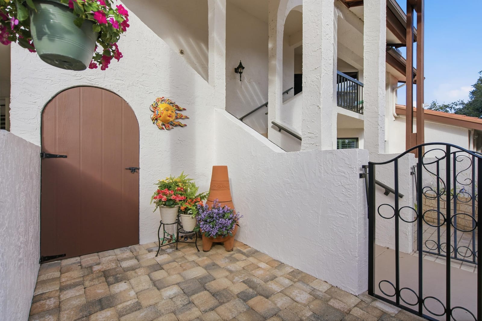 6100 SE Martinique Drive 201 — photo 10