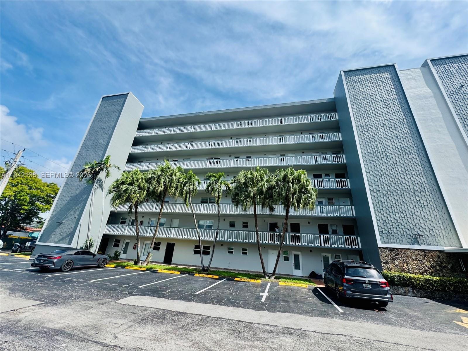 420 NE 12th Avenue 502, Hallandale Beach, FL 33009 photo 20