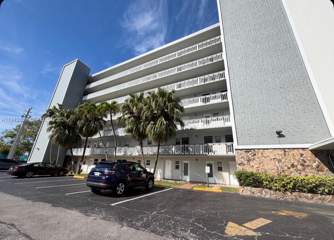 420 NE 12th Avenue 502, Hallandale Beach, FL 33009, Hallandale Beach