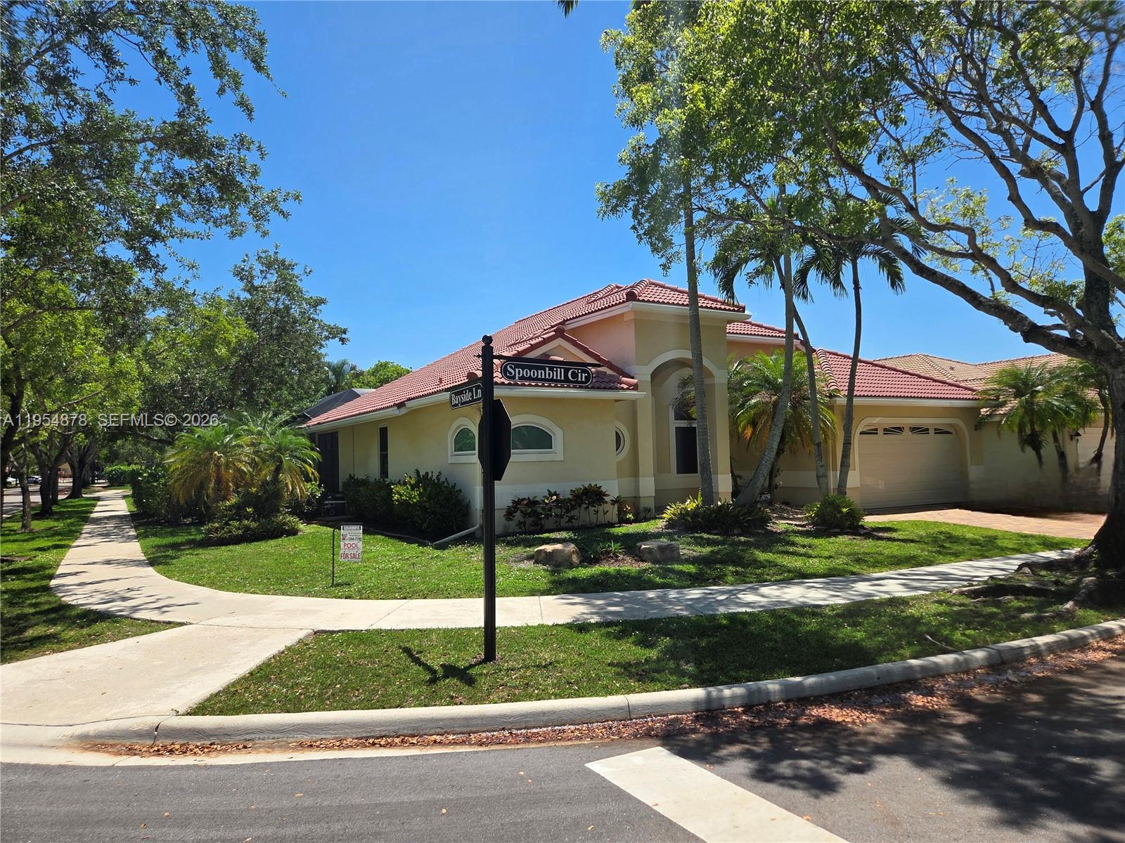 900 Spoonbill Circle, Weston, FL 33326, Weston