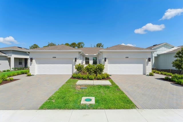 10091 NW Dreamweaver Road 52, Port St. Lucie, FL 34987