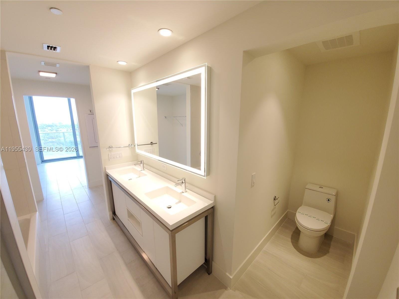 2000 Metropica Way 1401, Sunrise, FL 33323 photo 19