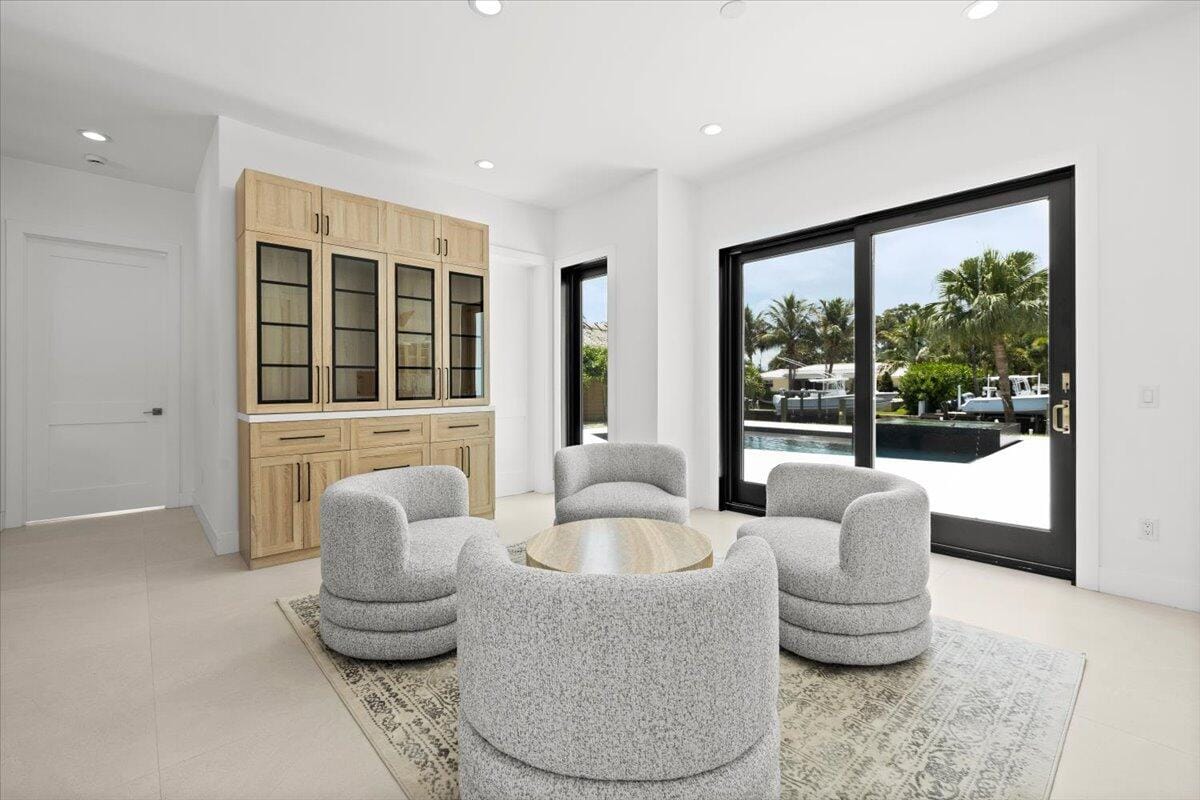 8 Leeward Circle — photo 4