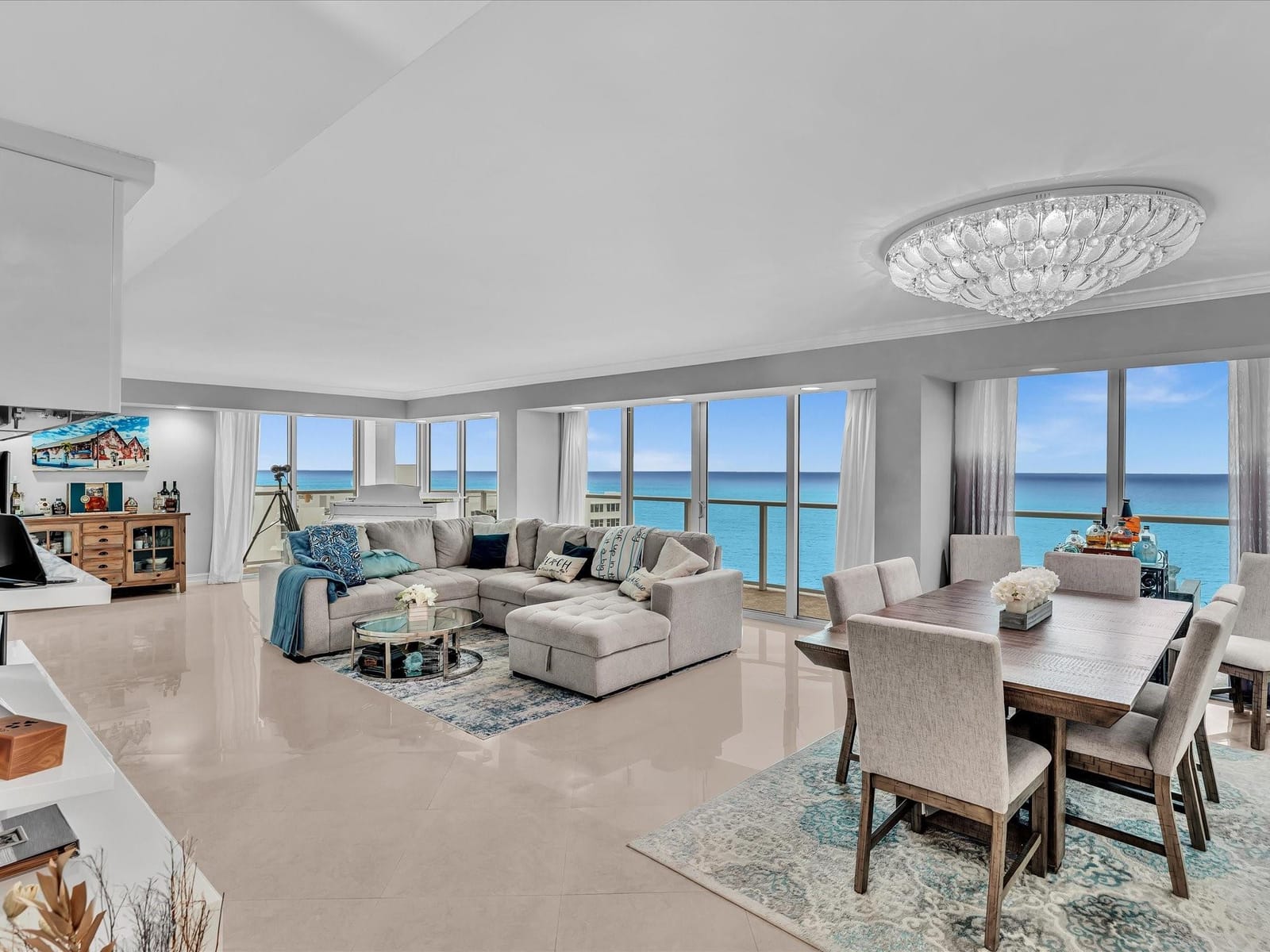 4300 N Ocean Boulevard 19H, Fort Lauderdale, FL 33308