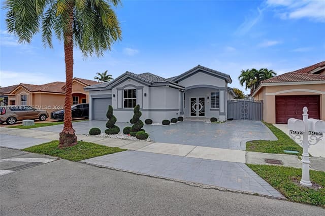 7952 NW 198th Street, sold in Spanish Lakes 2nd Addn, Hialeah, FL
