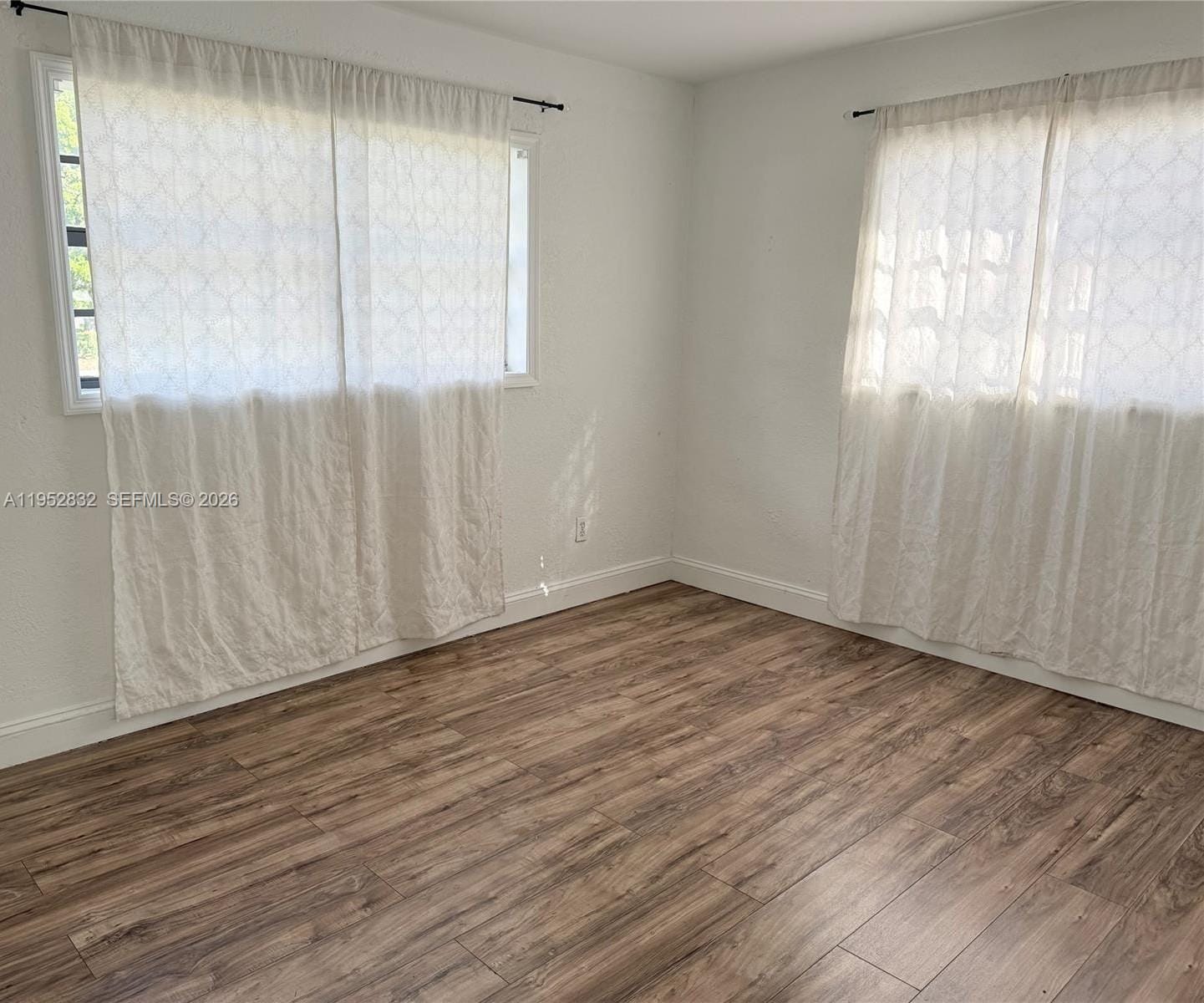 4741 SW 25th Terrace — photo 7