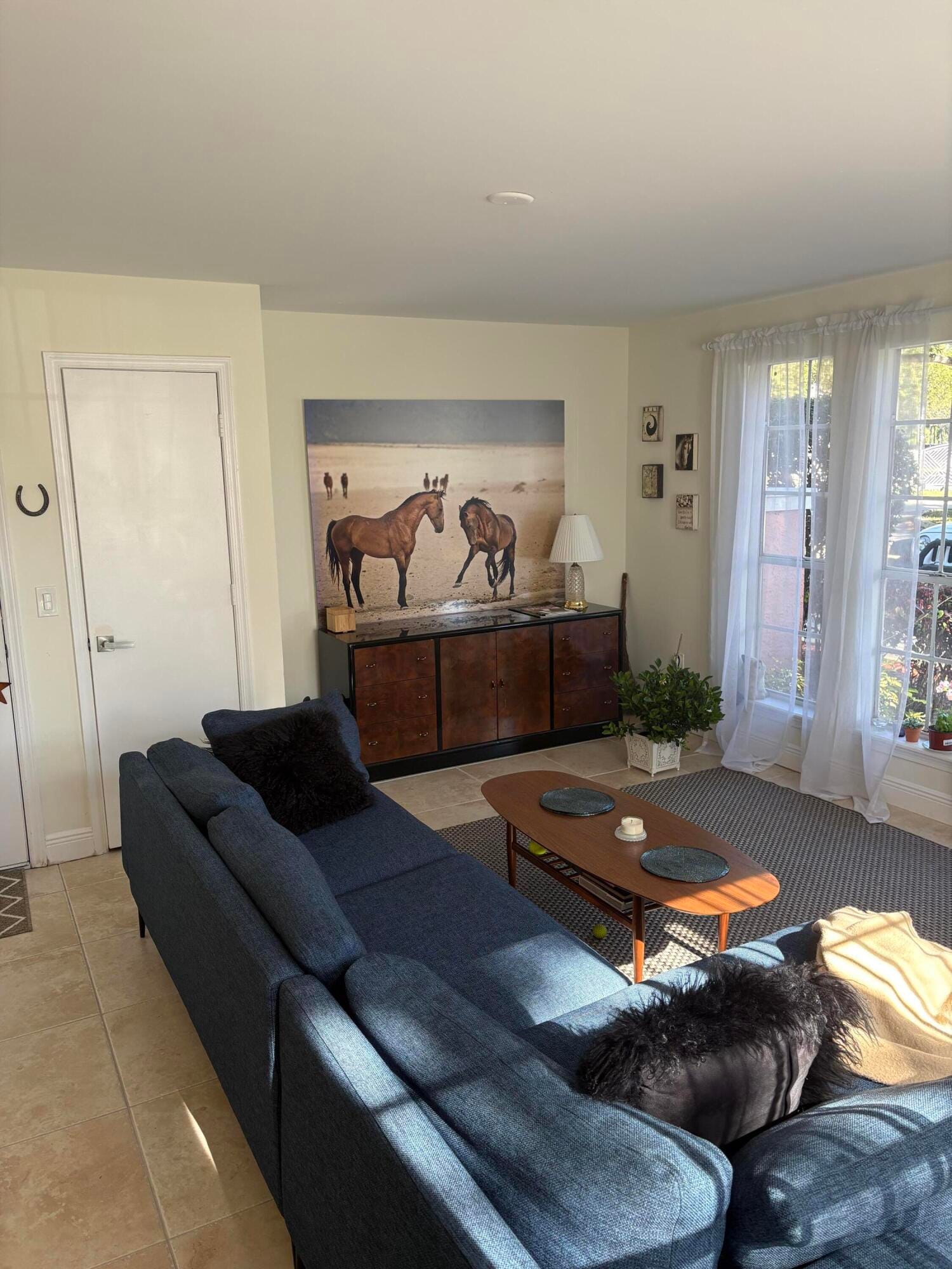 1001 Crystal Way A — photo 4