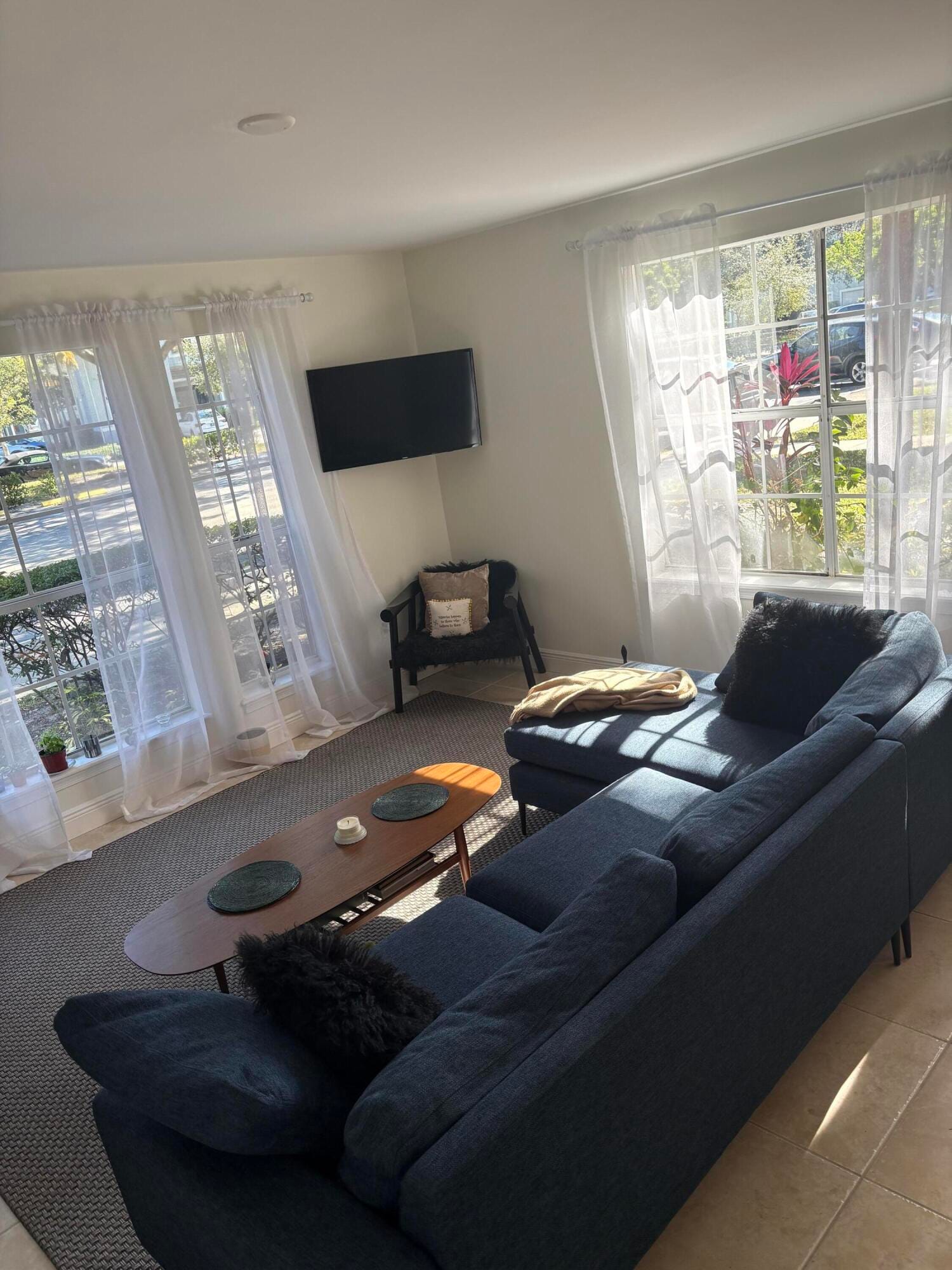 1001 Crystal Way A — photo 5