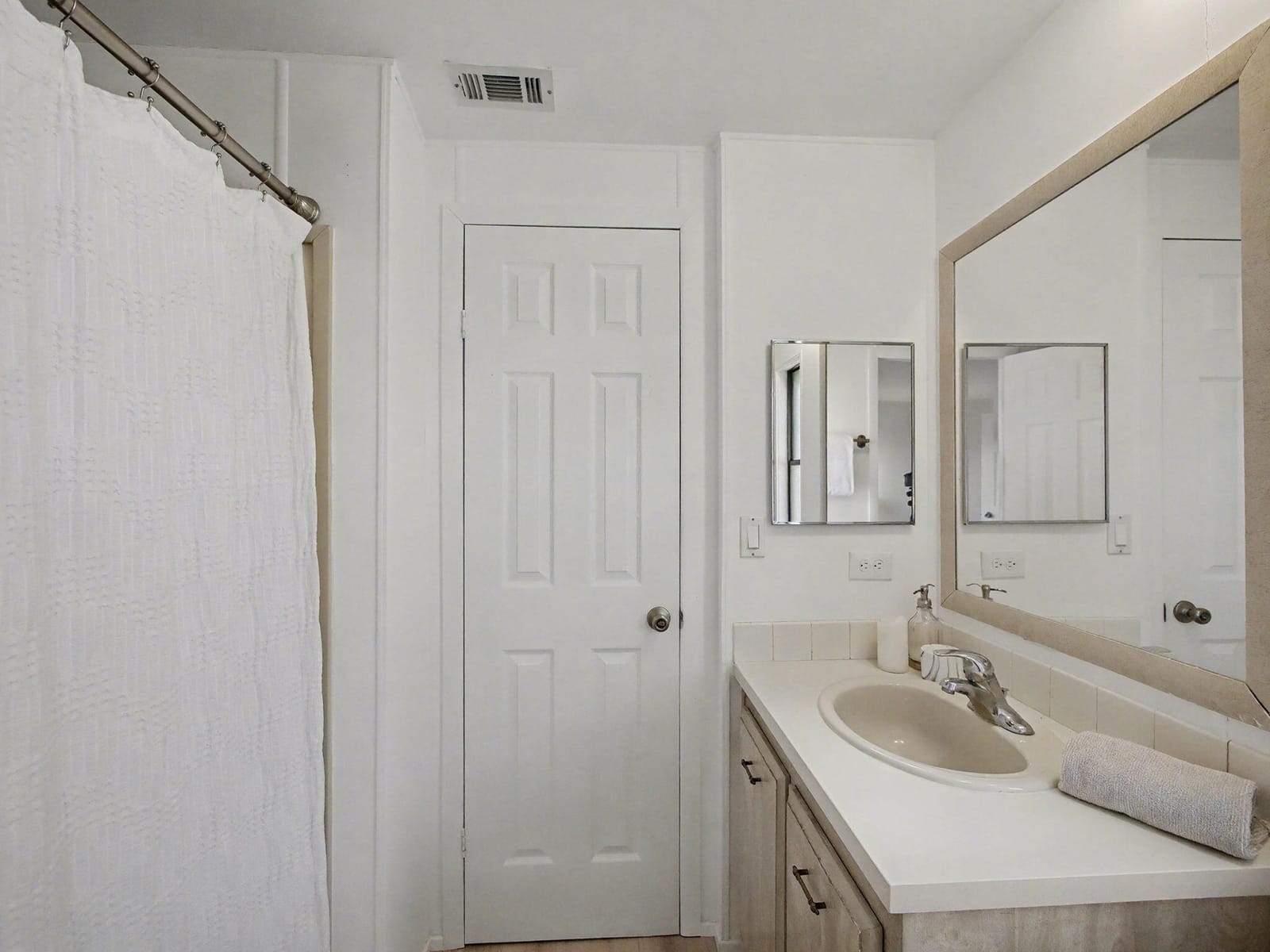 7843 SE Saratoga Drive, Hobe Sound, FL 33455 photo 12