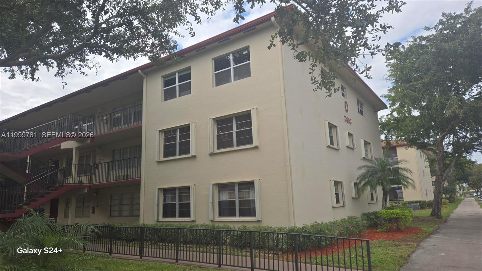 13300 SW 1st Street 114O, Pembroke Pines, FL 33027, Pembroke Pines