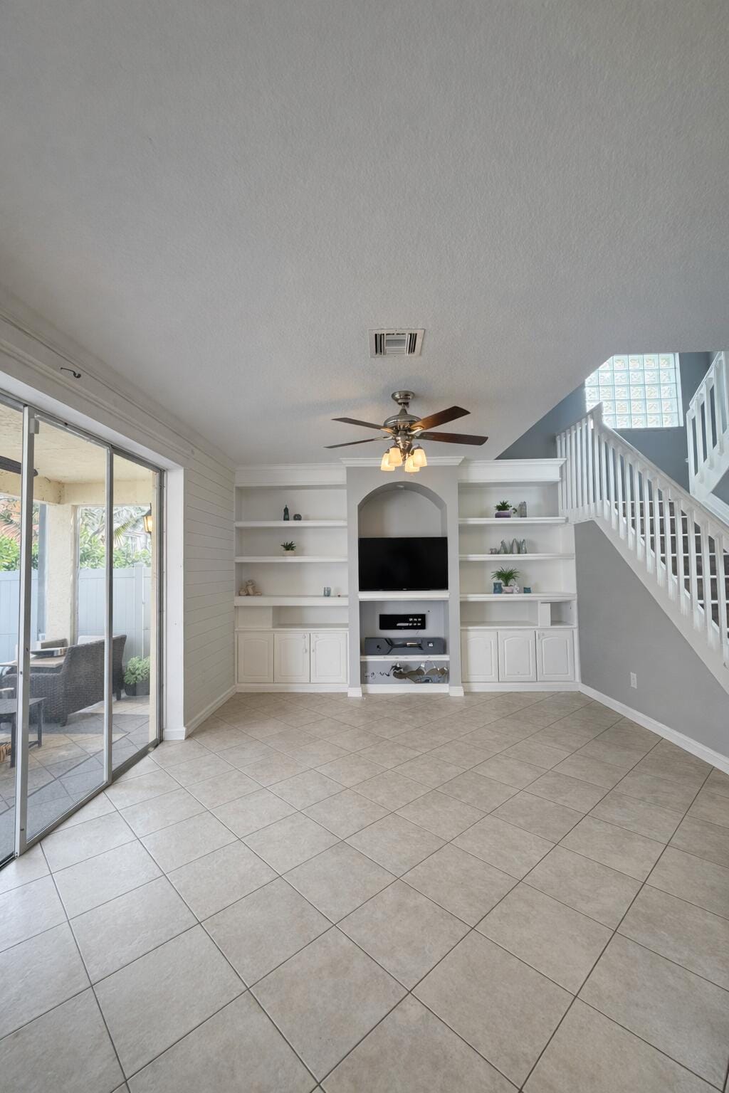 1304 Isleworth Court — photo 6