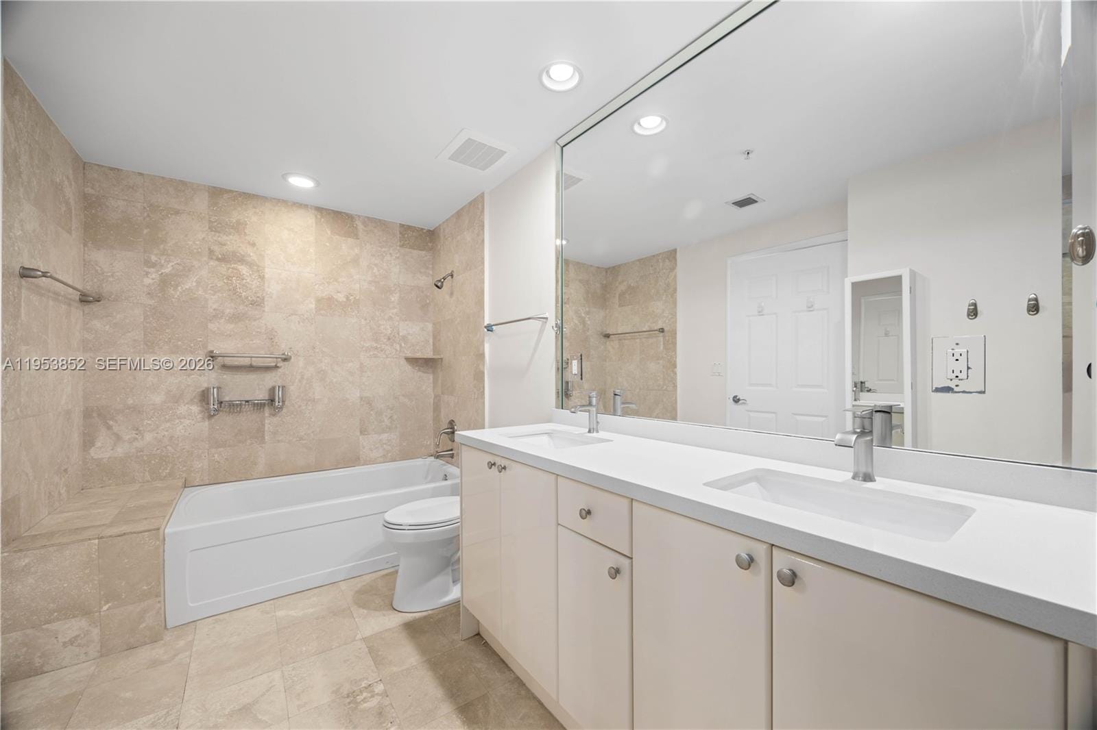 1745 E Hallandale Beach Boulevard PH03W, Hallandale Beach, FL 33009 photo 22