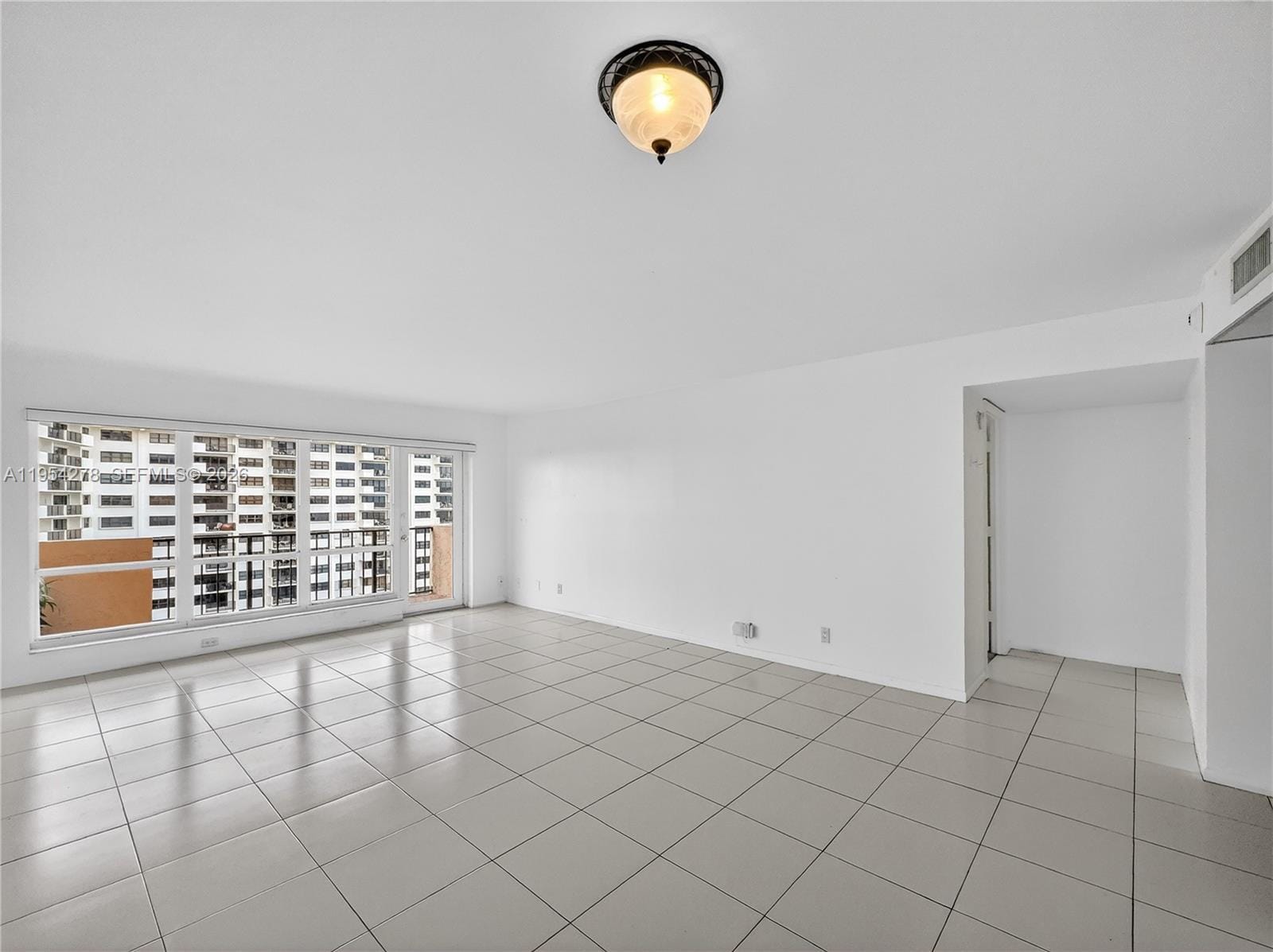 5000 N Ocean Boulevard 1006 — photo 8