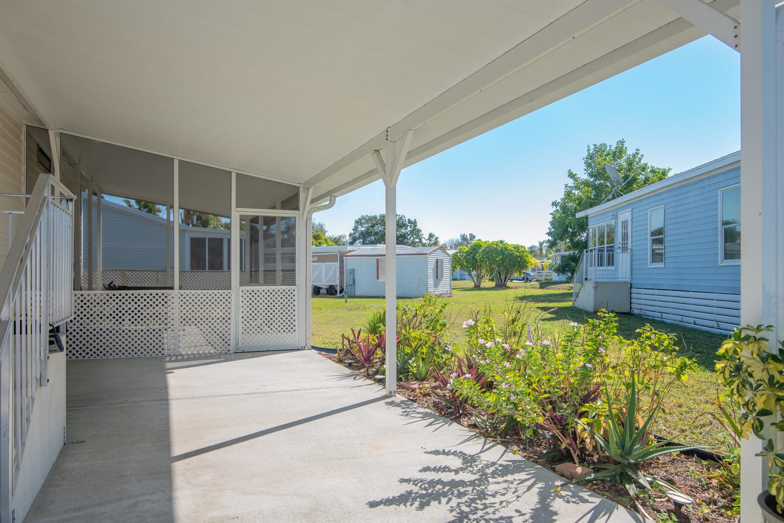 14 Jacaranda Lane — photo 4