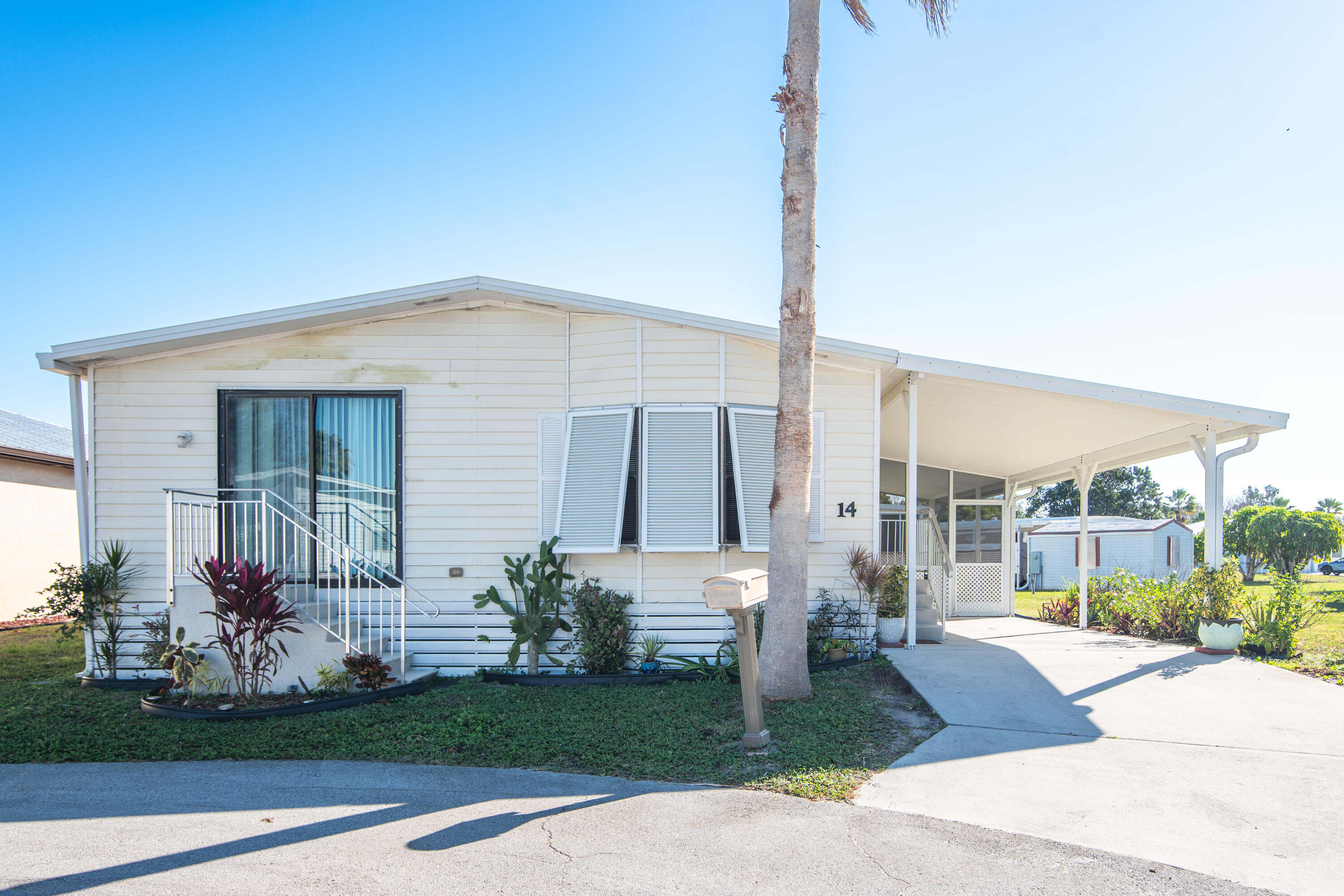 14 Jacaranda Lane, Port St. Lucie, FL 34952, Port St Lucie