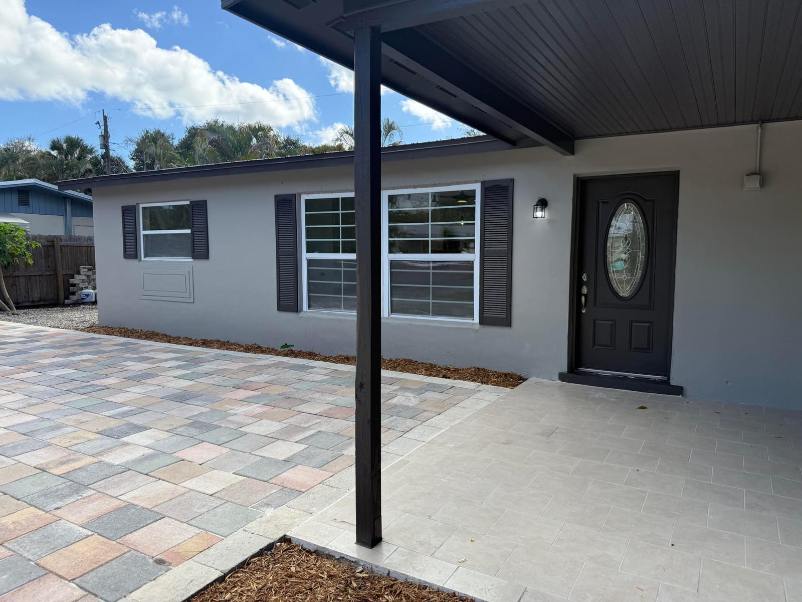 507 SW North River Point Drive — photo 3