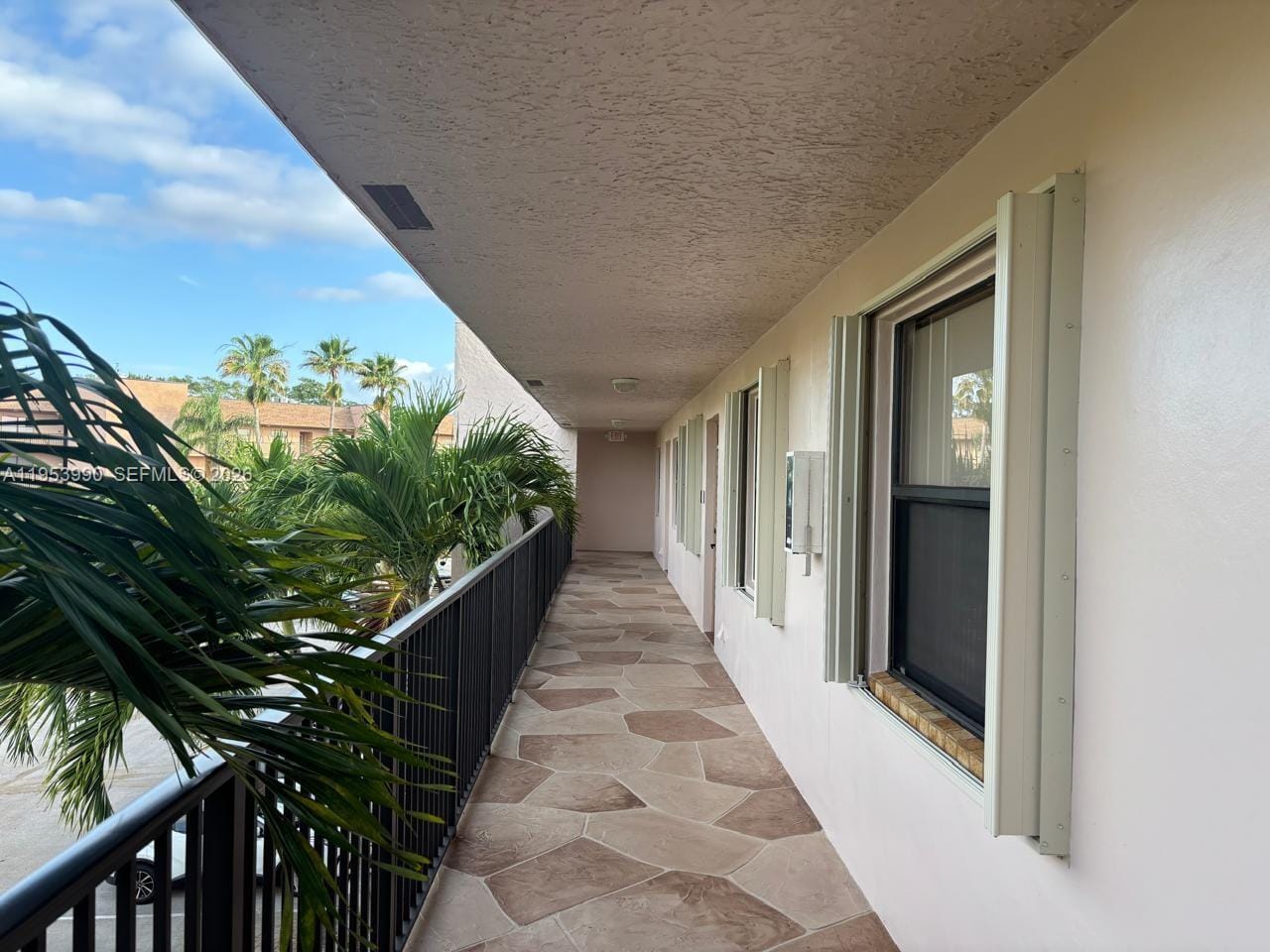 10405 Sunrise Lakes Boulevard 311, Sunrise, FL 33322 photo 26