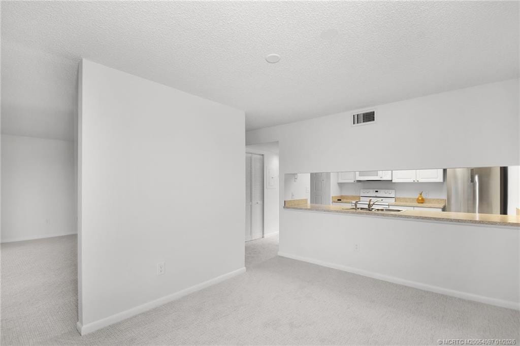 2216 NW 22nd Avenue 110, Stuart, FL 34994 photo 11