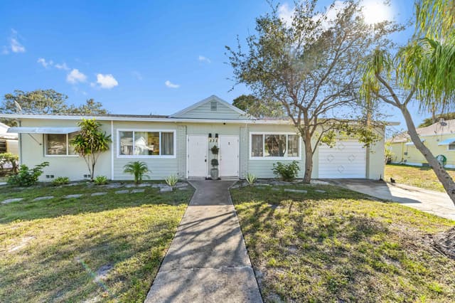332 W Mango Street 1-2, sold in Lantana, Lantana, FL