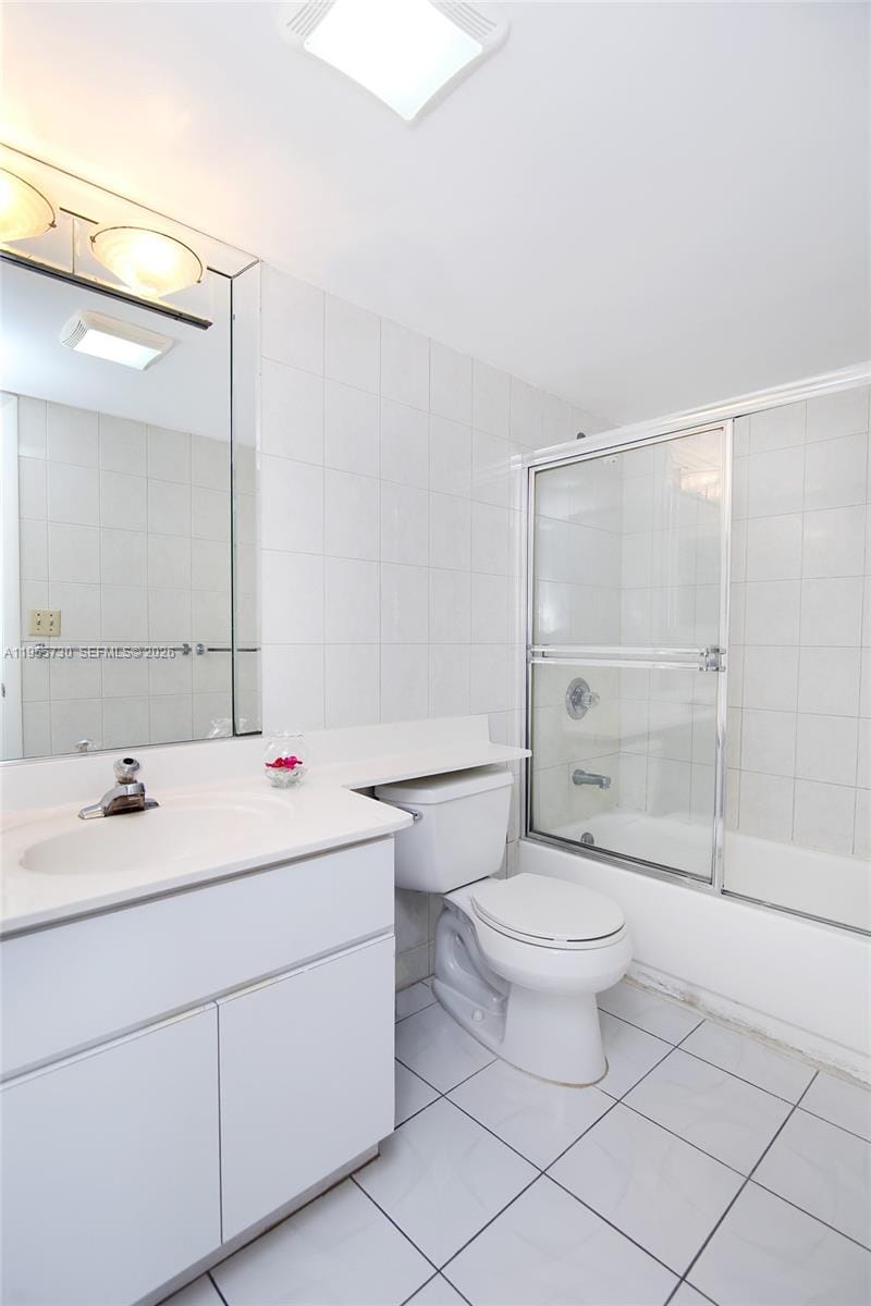 2555 Collins Avenue 1804 — photo 10