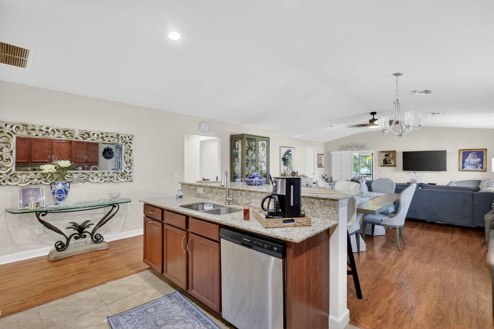 34 Nogales Way — photo 12