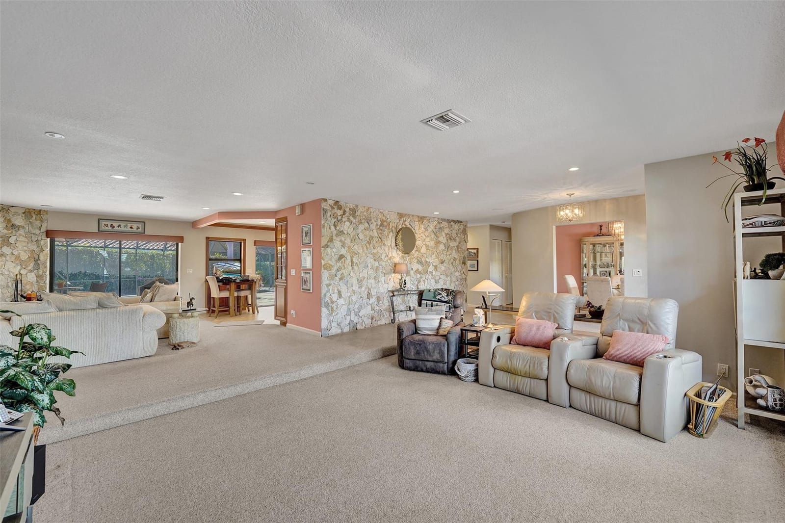 9600 Conch Shell Manor — photo 8