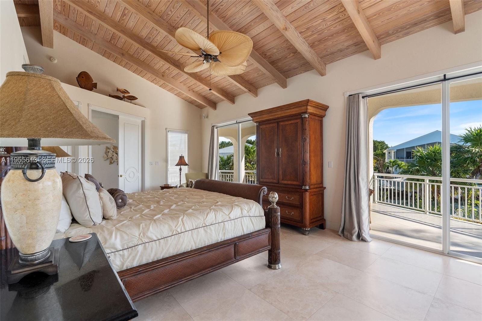 44 W Plaza Del Lago, FL 33036 photo 23