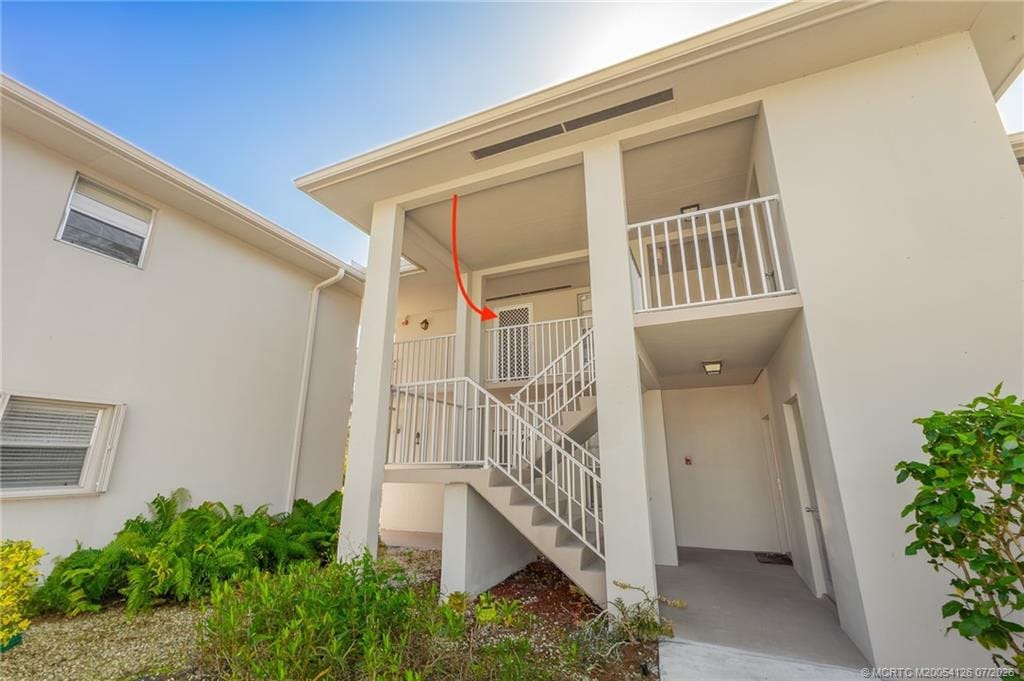 33 Lake Vista Trail 202