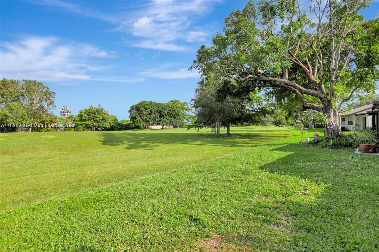 6343 W Pinehurst Cir W W D36 — photo 11