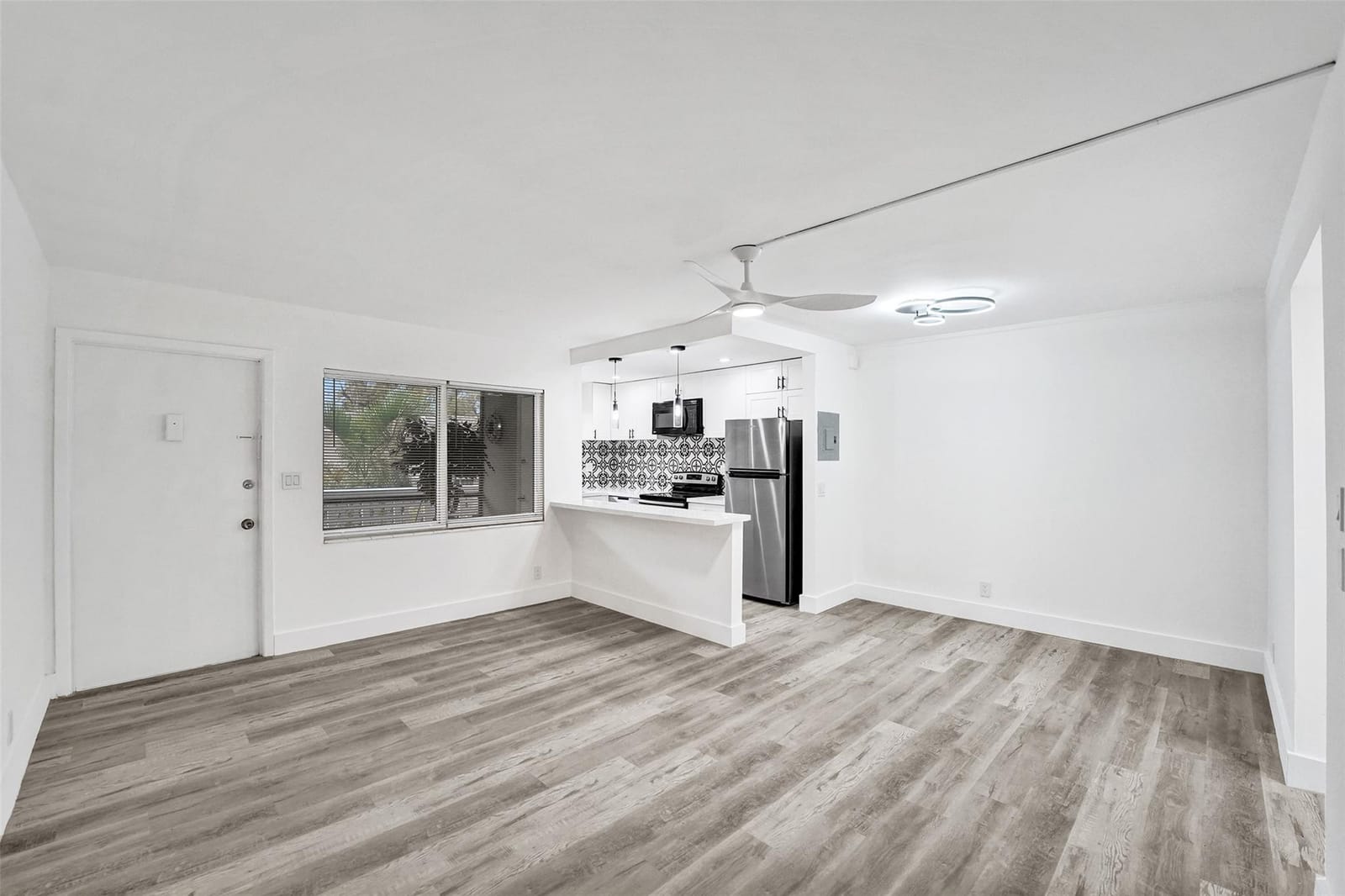 1425 Arthur Street 202A — photo 12