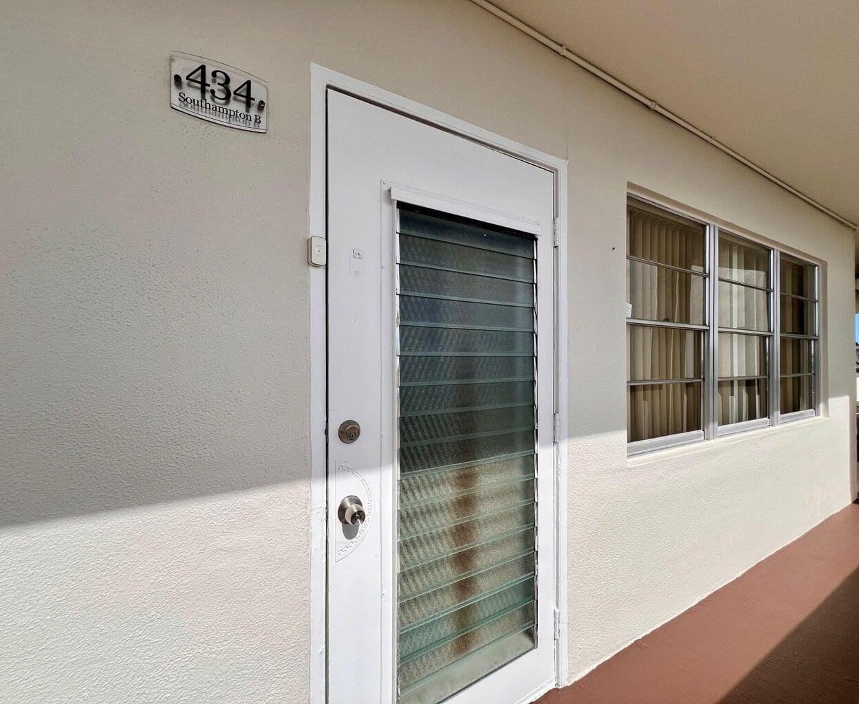 434 Southampton B — photo 6