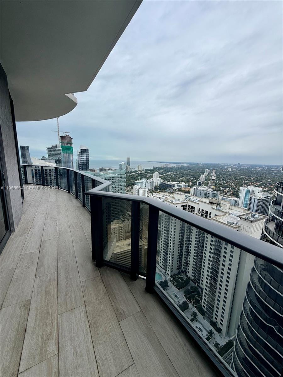 45 SW 9th Street 4606, Miami, FL 33130 photo 15