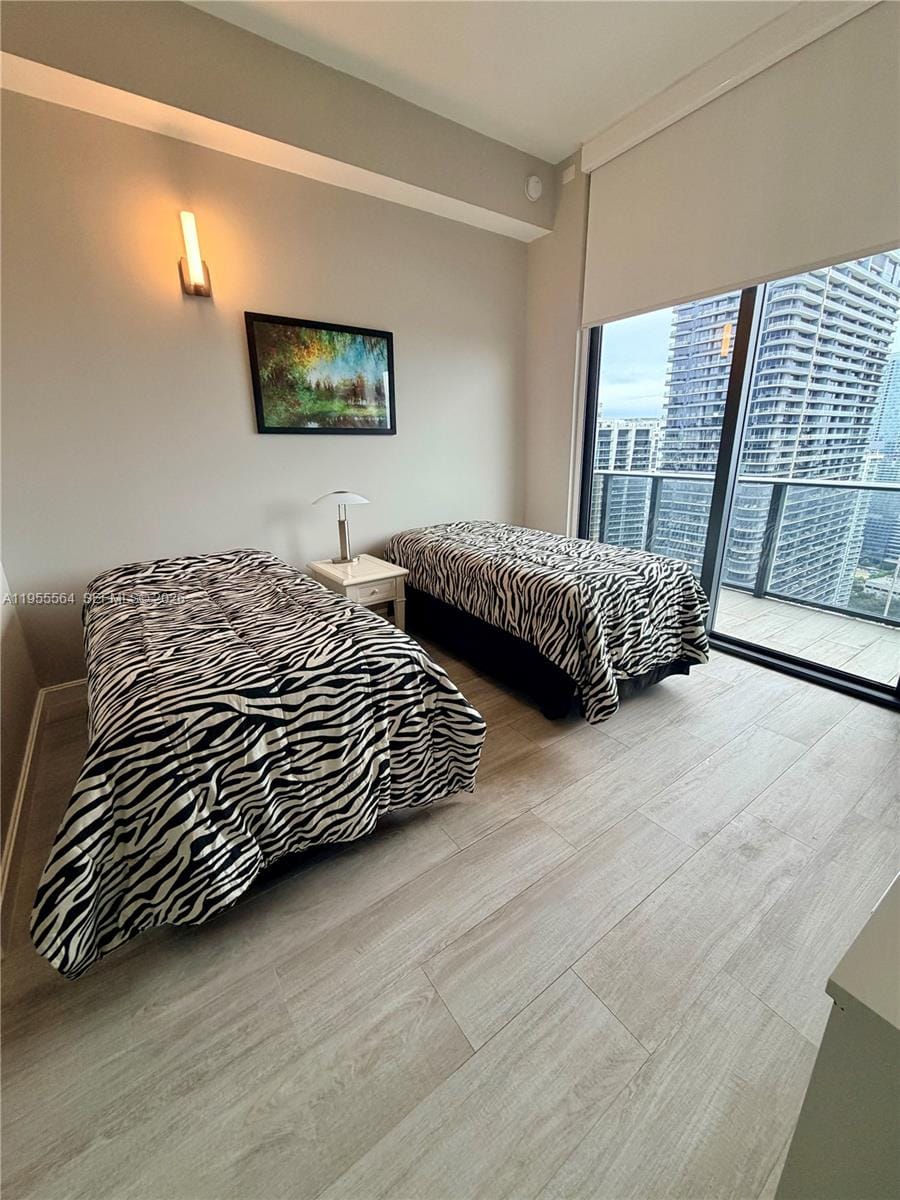 45 SW 9th Street 4606, Miami, FL 33130 photo 18