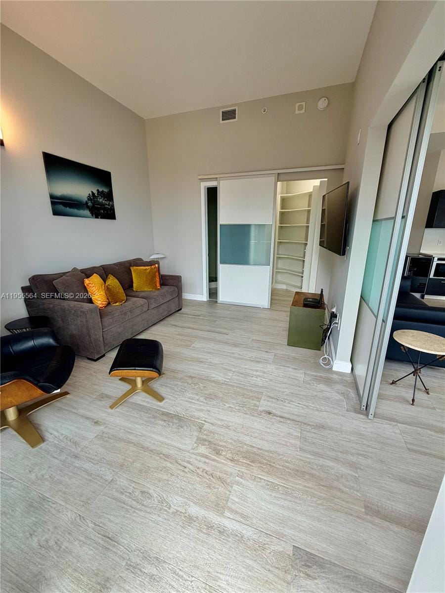 45 SW 9th Street 4606, Miami, FL 33130 photo 26