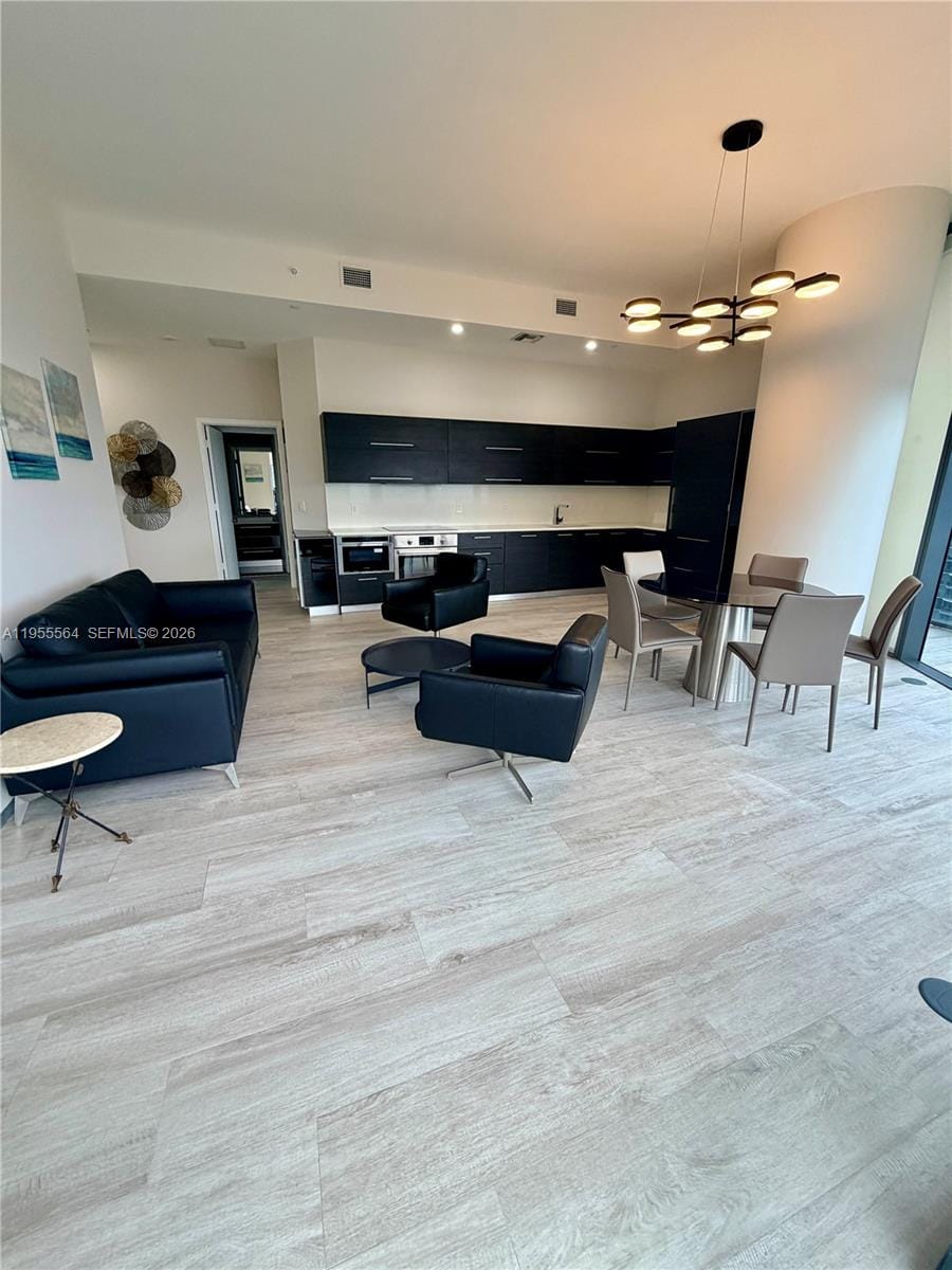 45 SW 9th Street 4606, Miami, FL 33130 photo 7