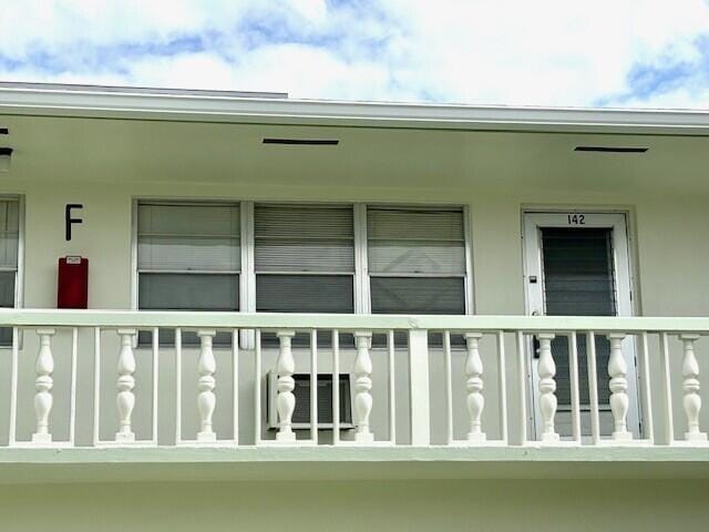 142 Salisbury F, West Palm Beach, FL 33417 photo 2