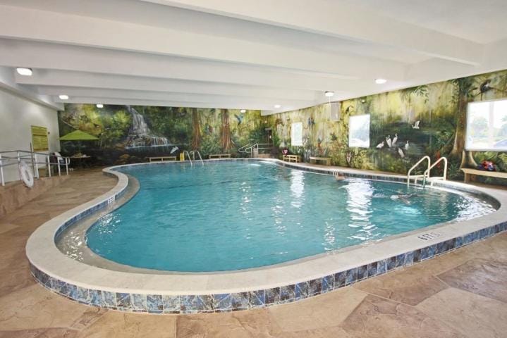 142 Salisbury F, West Palm Beach, FL 33417 photo 30