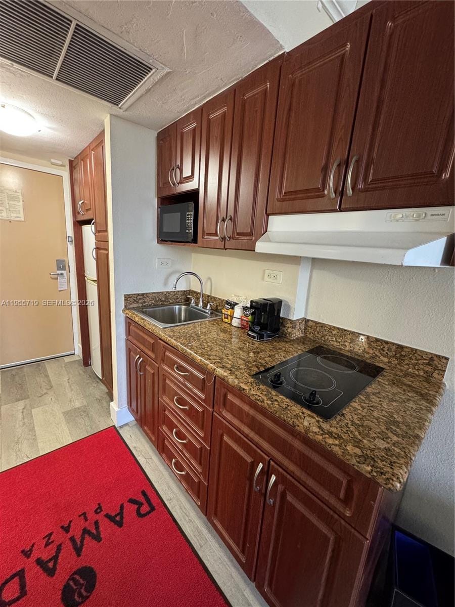 19201 Collins Avenue 1103 — photo 4