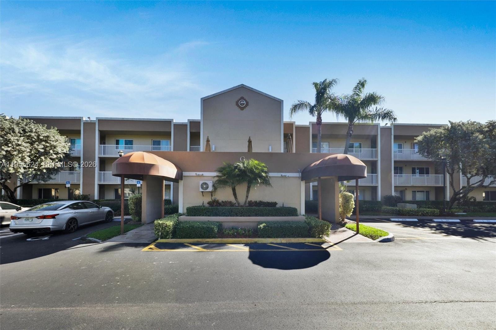 7448 N Devon Drive 305, Tamarac, FL 33321