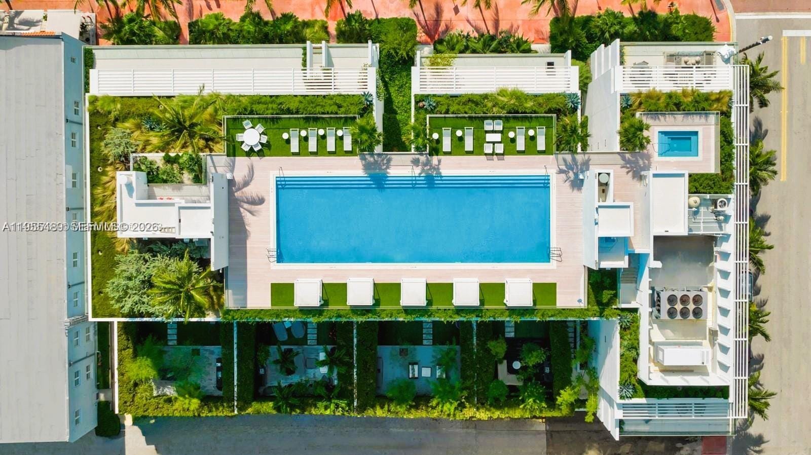 300 E Collins Avenue 2D, Miami Beach, FL 33139 photo 15