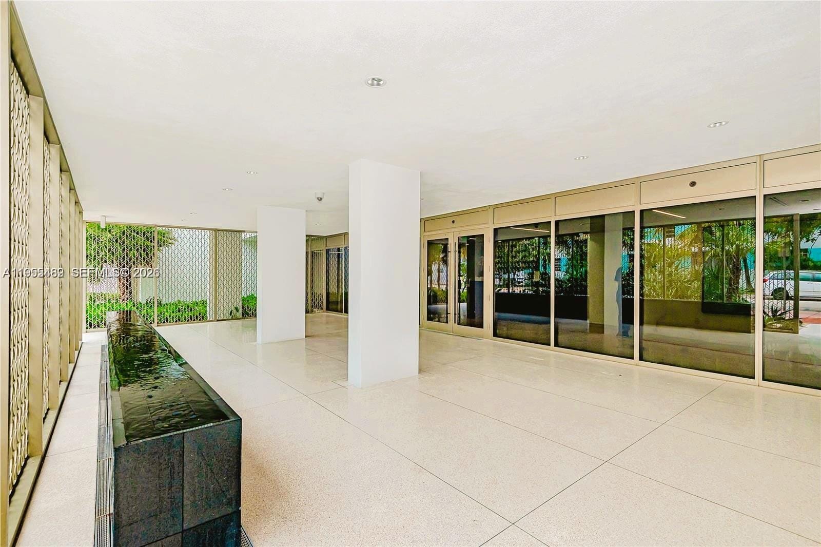 300 E Collins Avenue 2D, Miami Beach, FL 33139 photo 21
