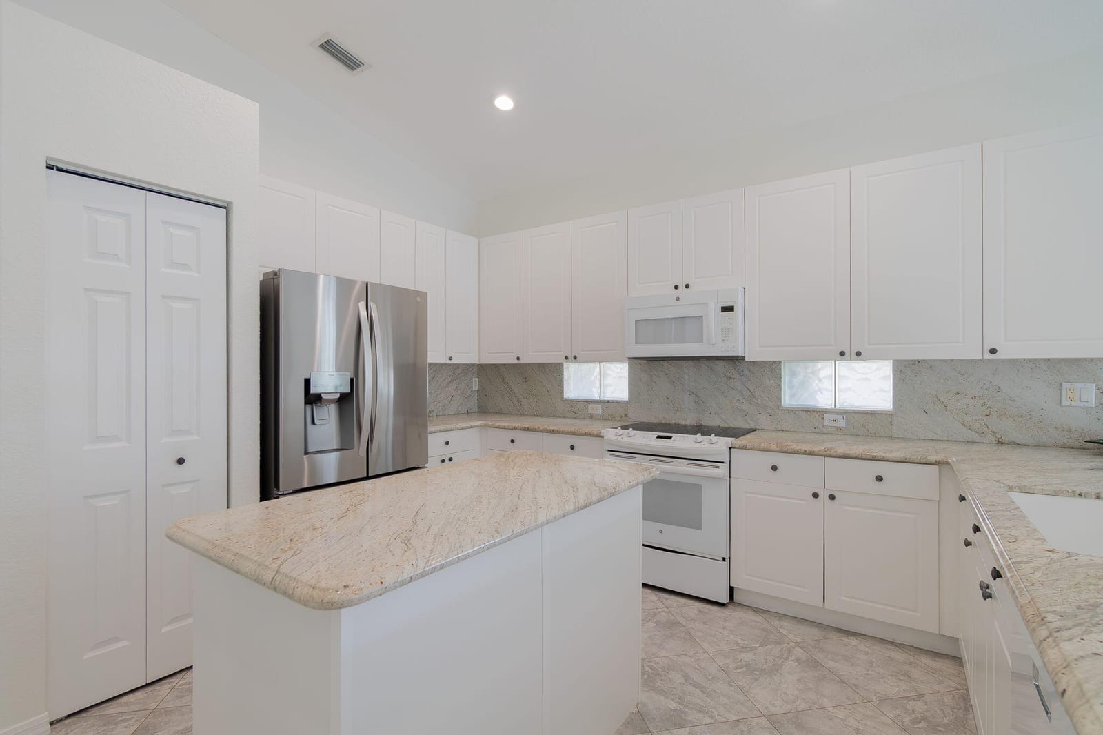 8432 Siciliano Street, Boynton Beach, FL 33472 photo 5