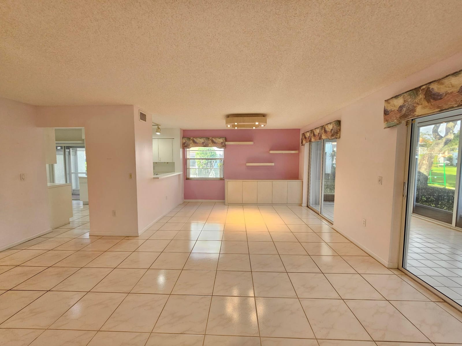 9963 Seacrest Circle 101 — photo 7