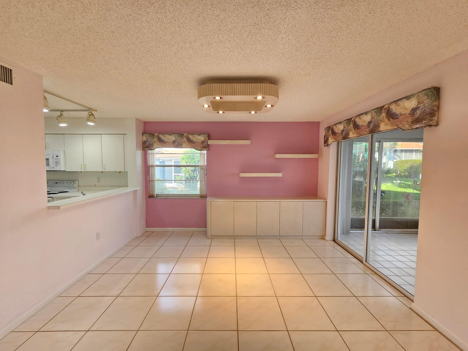 9963 Seacrest Circle 101 — photo 9